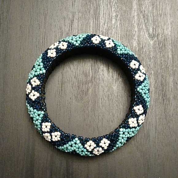 Beaded Bangle Bracelet - Picture 2 of 3